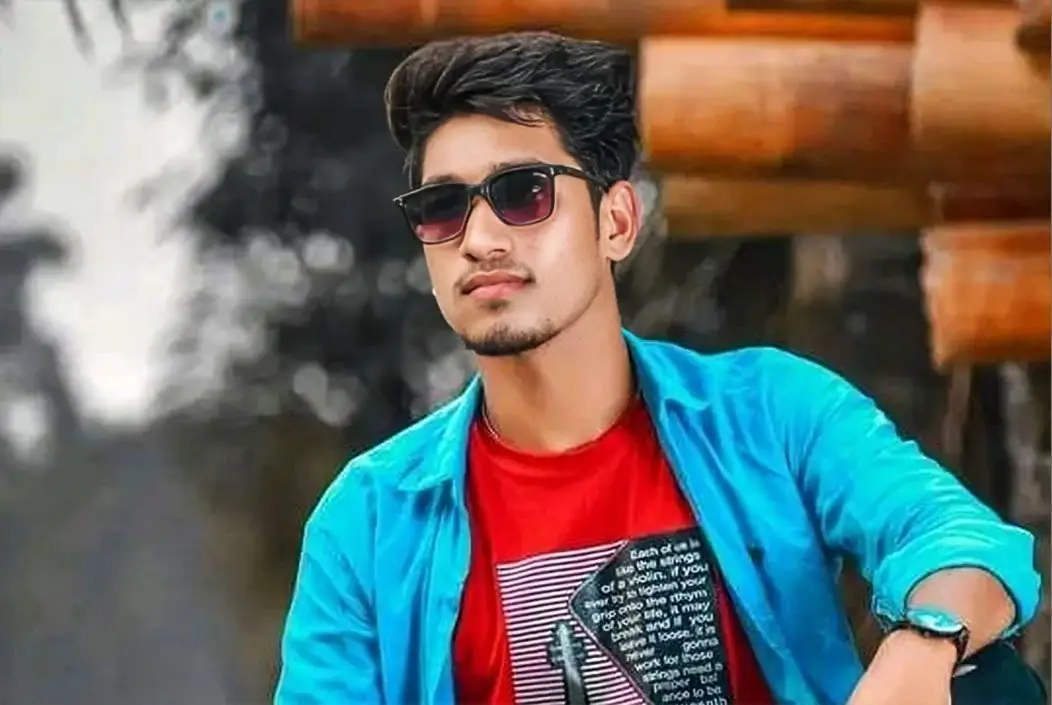 চুয়াডাঙ্গায় মোটরসাইকেলের মুখোমুখি সংঘর্ষে প্রাণ গেল যুবকের