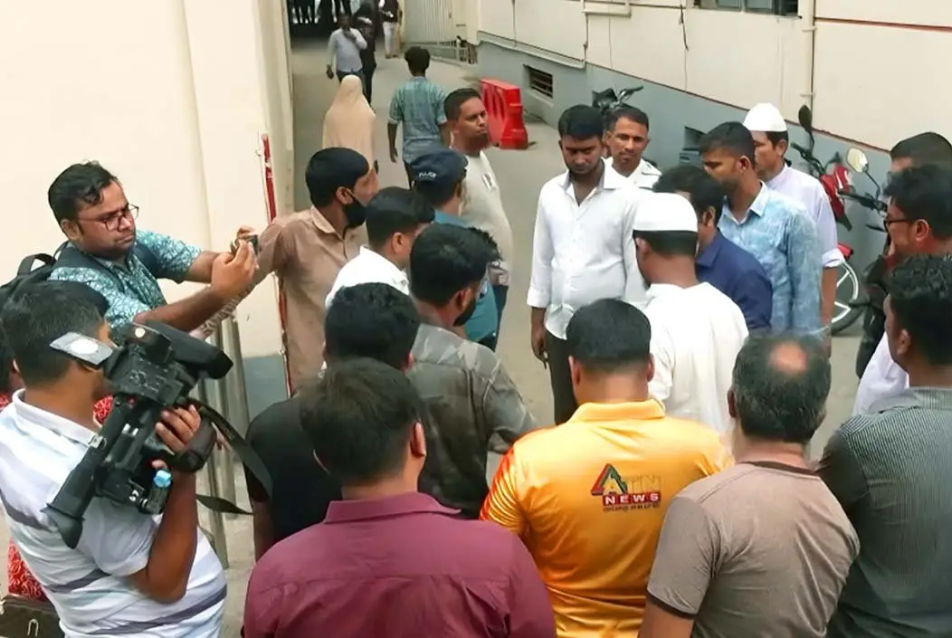 প্রেসক্রিপশনের ছবি তুলতে না দেওয়ায় রোগীকে মারপিট