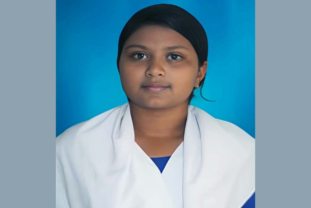 ঝালকাঠিতে বিদ্যালয়ের শ্রেণিকক্ষ থেকে স্কুলছাত্রীর ঝুলন্ত মরদেহ উদ্ধার