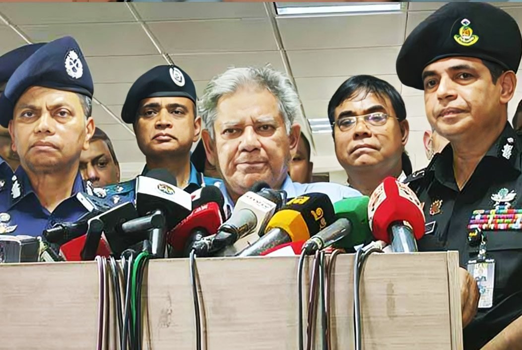 চাটুকারিতা মিডিয়া বন্ধ করে দেওয়া হবে: স্বরাষ্ট্র উপদেষ্টা
