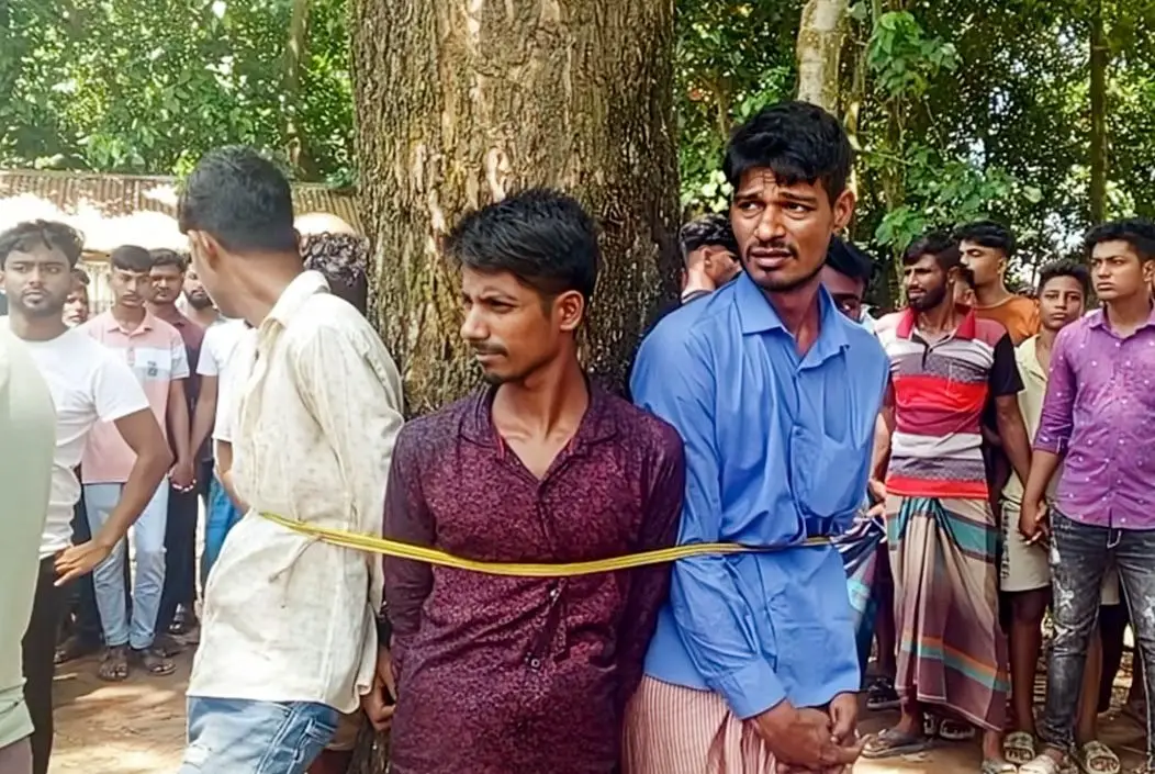 ত্রাণ দেয়ার নামে মানসিক প্রতিবন্ধী নারীকে ধর্ষণ, আটক ৬