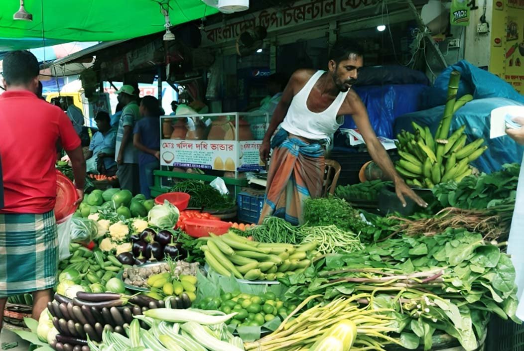 নতুন সরকারের যাত্রা: বাজারের অবস্থা কেমন?