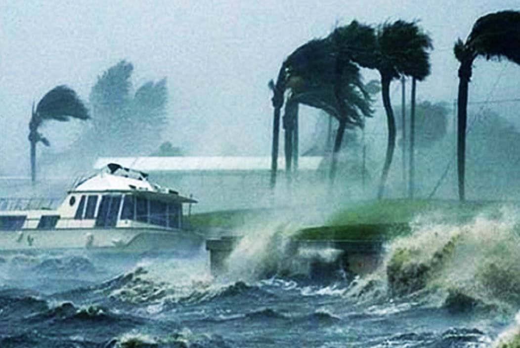 সন্ধ্যার মধ্যে ঢাকাসহ ১২ জেলায় ৬০ কিমি বেগে ঝড়ের আশঙ্কা