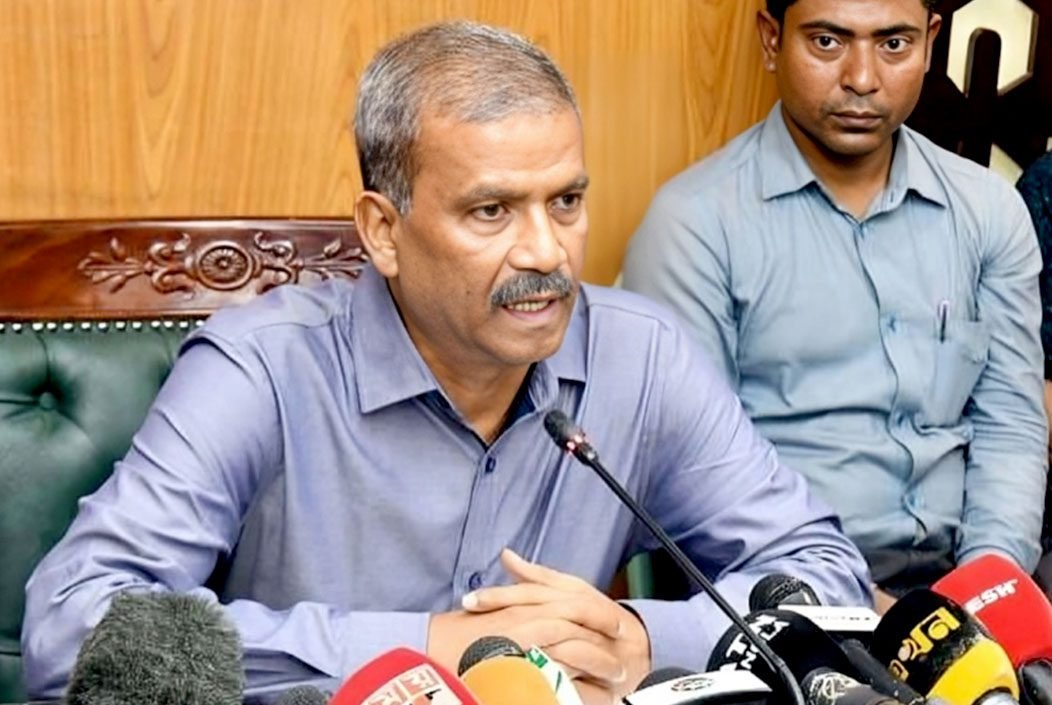 নির্বাচনমুখী যাত্রা শুরু হয়ে গেছে: উপদেষ্টা আসিফ নজরুল