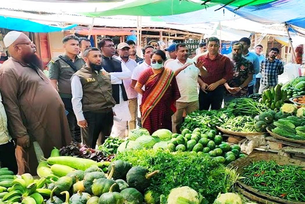 পণ্যের দাম নিয়ন্ত্রণে রাখতে জেলা পর্যায়ে ‘বিশেষ টাস্কফোর্স’ গঠন