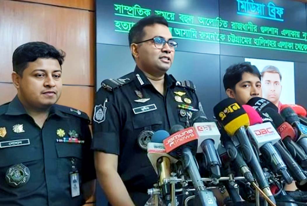র্যাবের পক্ষ থেকে ছাত্র-জনতার ওপর গুলি চালানো হয়নি: মু...