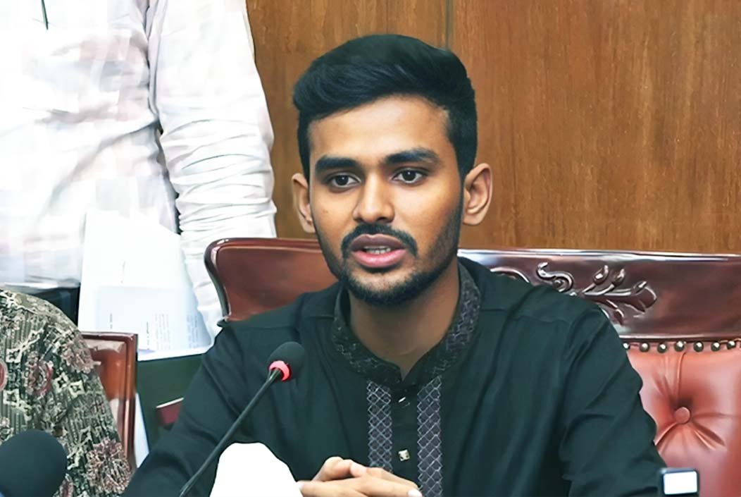 সিন্ডিকেট ভাঙতে কৃষি বাজার চালু করবে সরকার : শ্রম উপদেষ্টা