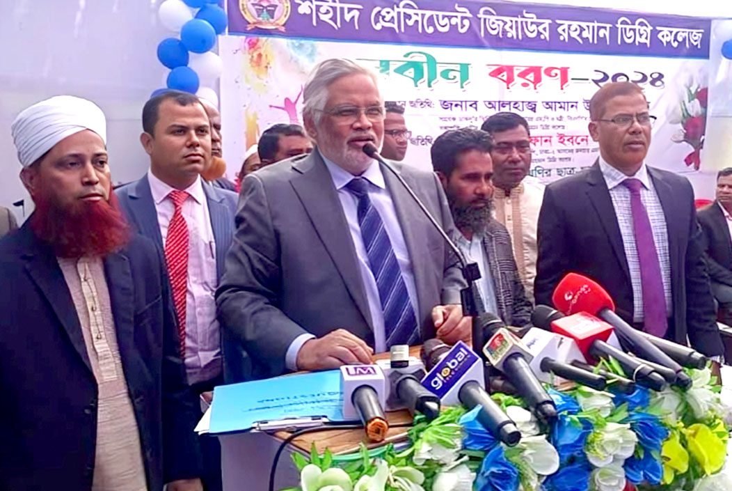 আ.লীগের মাথা পালিয়েছে, লেজ রয়ে গেছে: আমানউল্লাহ আমান
