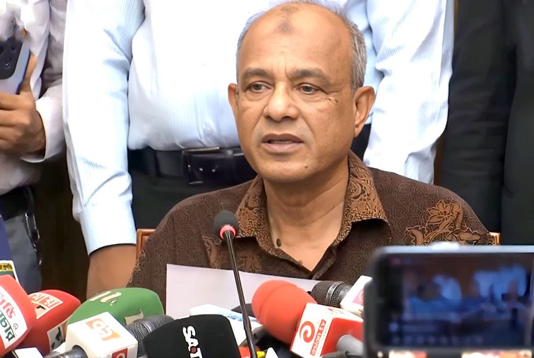ট্রাফিক নিয়ন্ত্রণে অবসরপ্রাপ্তদের নিয়োগ দেওয়া হবে: স্...