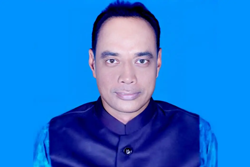 বগুড়ার ধুনটে ফেন্সিডিলসহ আ.লীগ নেতা গ্রেফতার