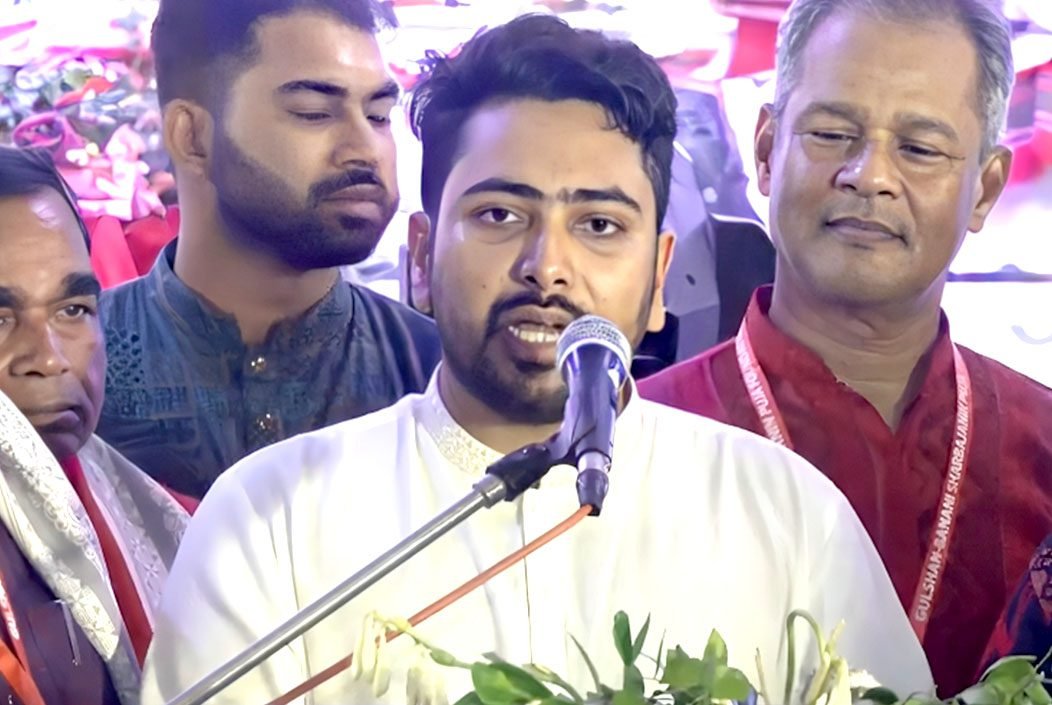 সড়ক ও পরিবহন খাতে আগে এক দল দুর্নীতি করতো, এখন অন্য দল করছে: উপদেষ্টা নাহিদ