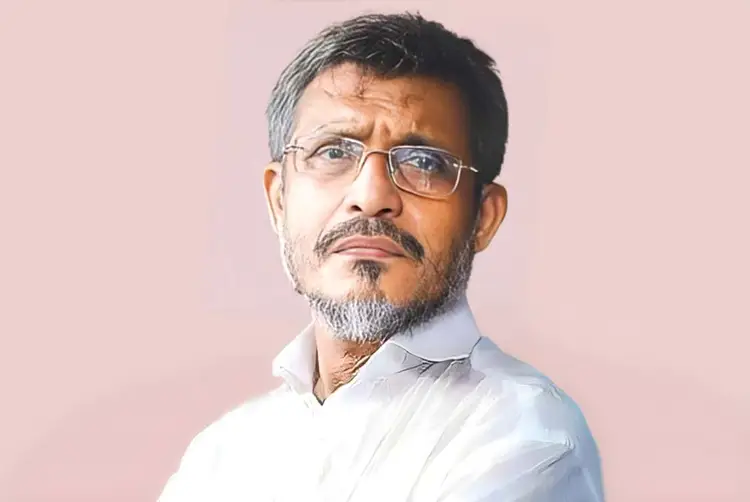 অসুস্থ হয়ে হাসপাতালে লুৎফুজ্জামান বাবর