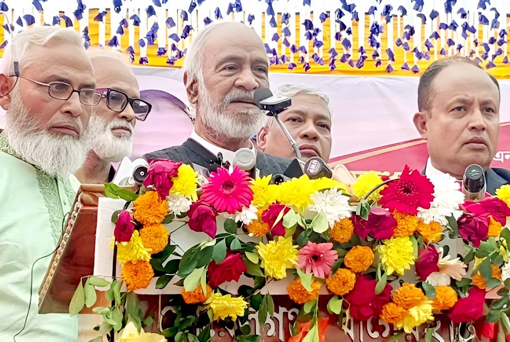 বন্দুকের গুলি এদেশের ছাত্র-জনতাকে দমাতে পারেনি: ড. আব্দুল মঈন খান