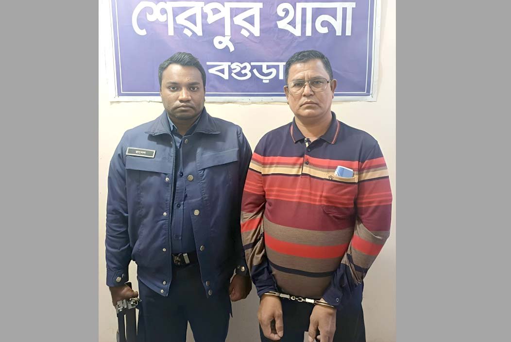 অপারেশন ডেভিল হান্ট’-এ ধরা পড়লেন শেরপুরের ইউপি সদস্য বকুল