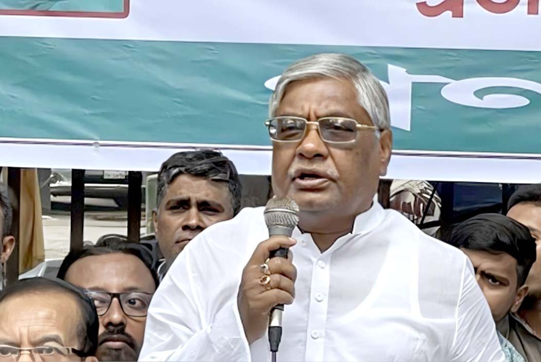 হাজারবার ফাঁসি দিলেও হাসিনার অপরাধের বিচার যথেষ্ট হবে না: বুলু