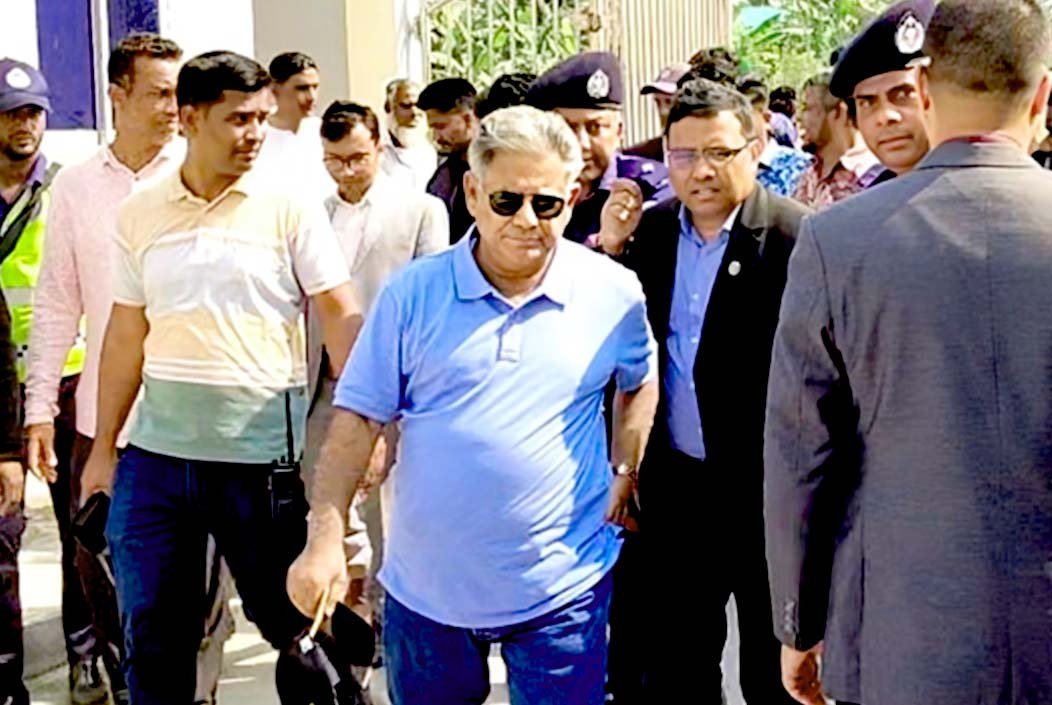 ১৭ বছরের অব্যবস্থাপনা ১৫ মাসে দূর করা সম্ভব না: এম সাখাওয়াত হোসেন