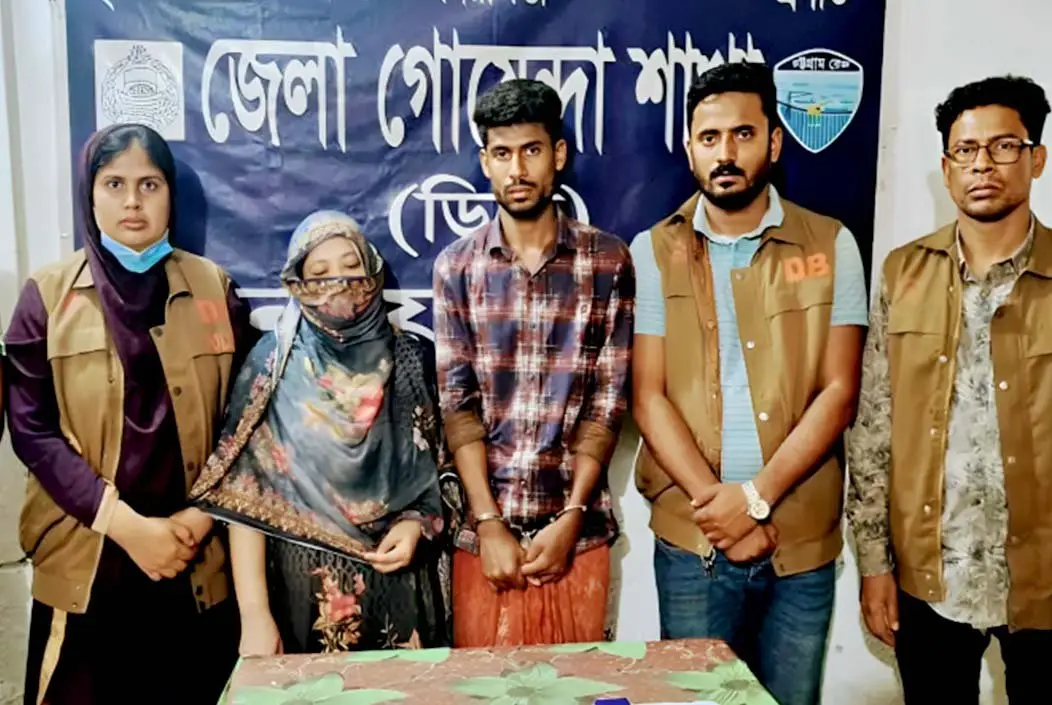 নোয়াখালীতে ২ হাজার পিস ইয়াবাসহ স্বামী-স্ত্রী গ্রেফতার