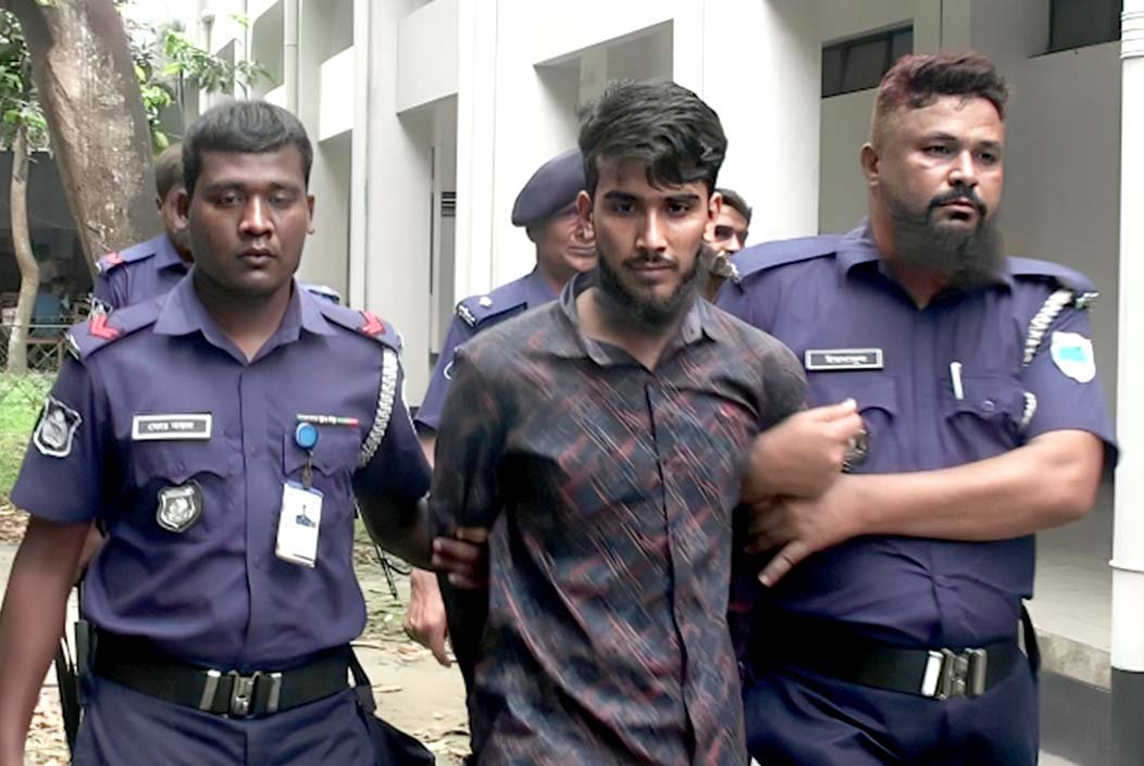 গুরুদাসপুরে দশম শ্রেণীর ছাত্রীকে ধর্ষণের দায়ে যুবকের যাবজ্জীবন