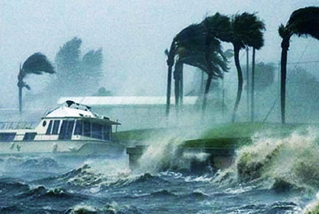 বজ্রসহ বৃষ্টির শঙ্কা: ঢাকাসহ ছয় বিভাগে প্রবল ঝড়ের পূর্বাভাস