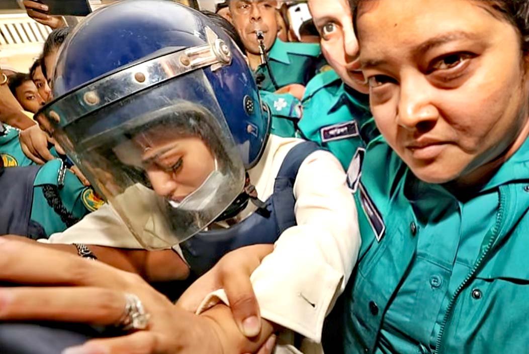 অভিনেত্রী নুসরাত ফারিয়াকে কারাগারে পাঠানোর নির্দেশ