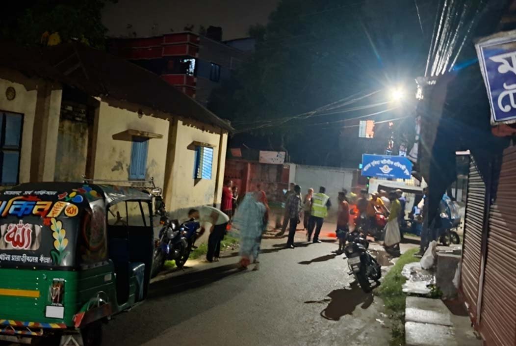 বগুড়ার শেরপুরে অতর্কিত হামলায় যুবক হাসপাতালে