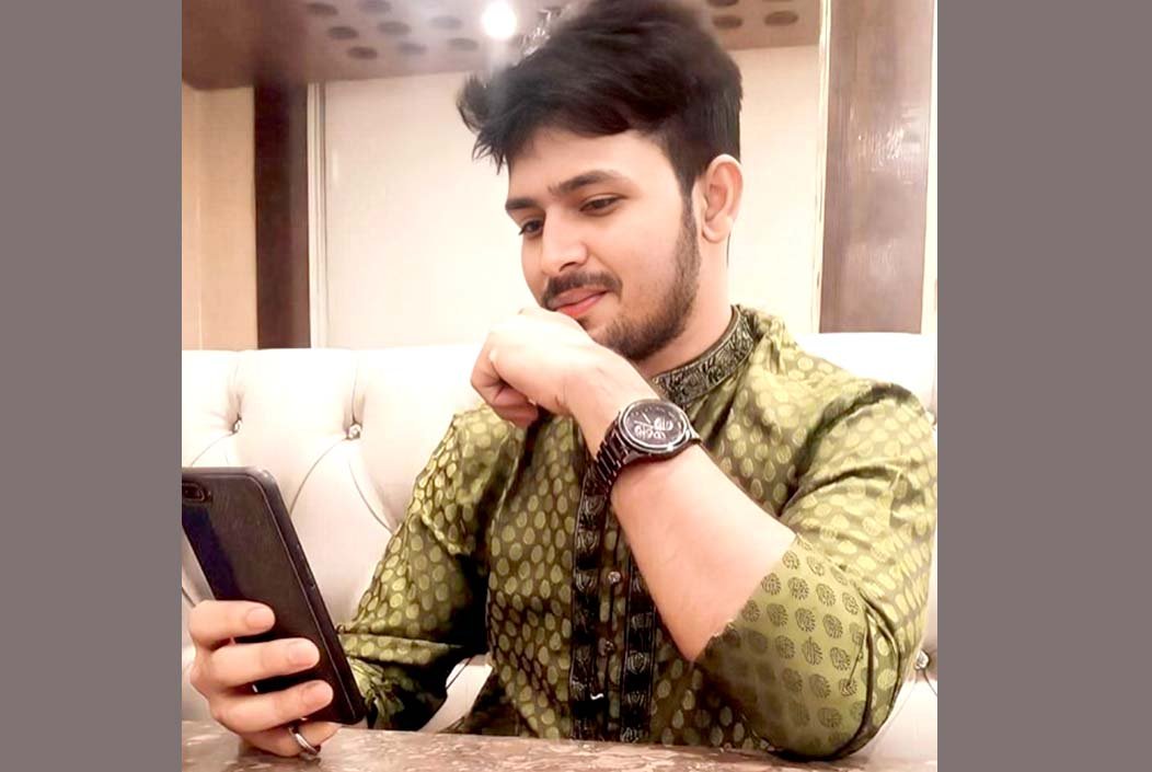 হলে বান্ধবীকে নিয়ে রাত্রিযাপন রাবি ছাত্রের, বললেন শুধু আশ্রয় দিয়েছিলাম