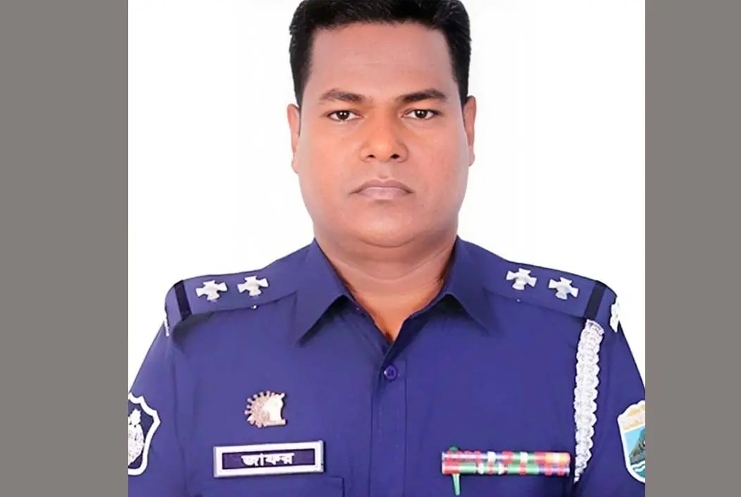 ৫ লাখ টাকা ঘুষ দাবি করা সেই এসআই বরখাস্ত