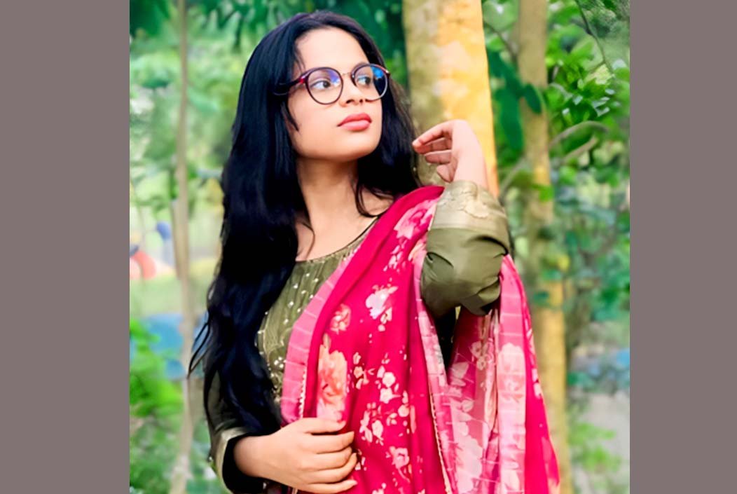 তুমি আমার ভালোবাসা নিয়ে গেছ’, সুইসাইড নোটে লিখে বেরোবি...