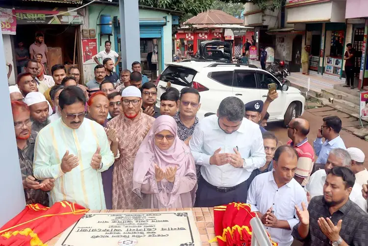 ১২ কোটি টাকায় নির্মিত শেরপুর পৌর কিচেন মার্কেটের উদ্বোধন