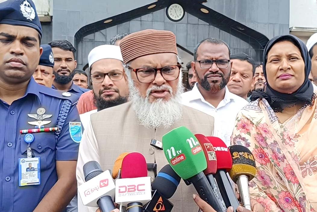 দুর্গাপূজা নিয়ে দেশে কোনো হুমকি নেই: ধর্ম উপদেষ্টা