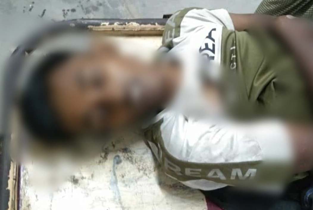 বগুড়ায় ট্রাক ও বাসের সংঘর্ষে ট্রাকের হেলপার নিহত