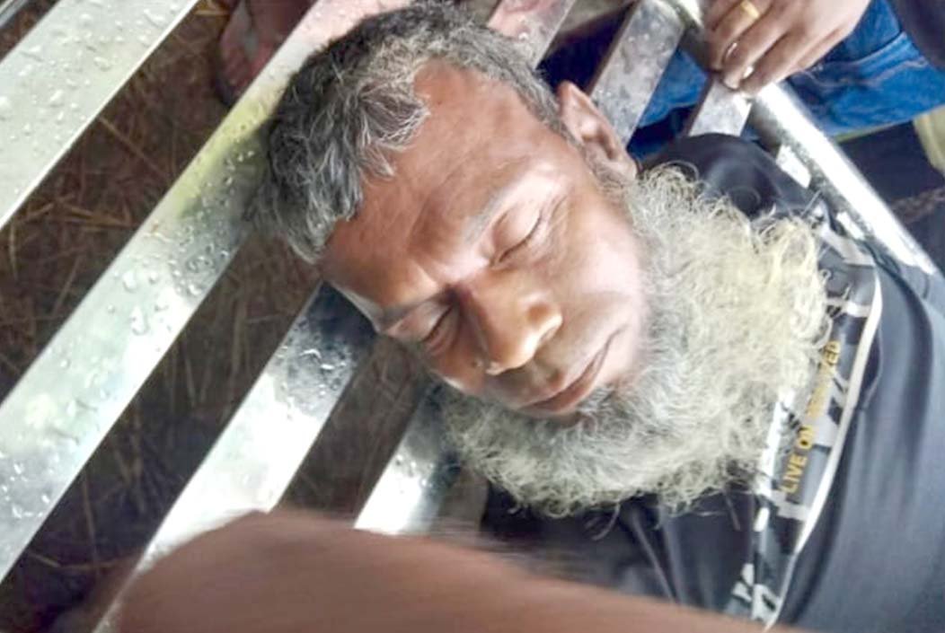 নওগাঁর হাঁসাইগাড়ি বিলে মাছ ধরার সময় বজ্রপাতে জেলের মৃত্যু