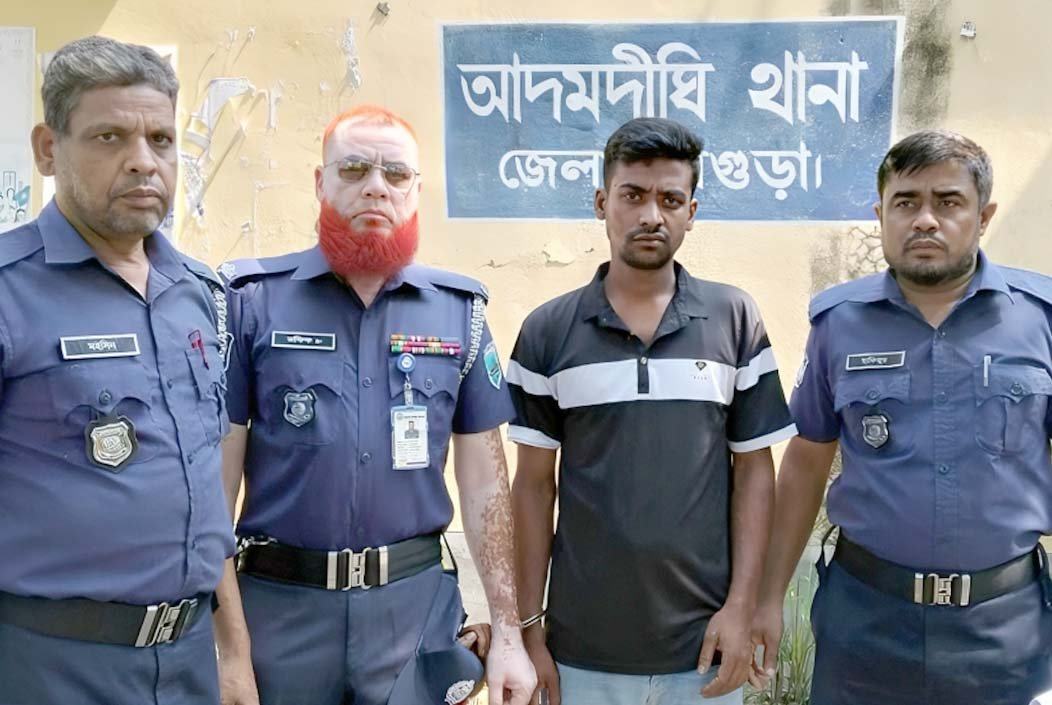 বগুড়ায় চোরাই মোটরসাইকেল উদ্ধার, গ্রেফতার ১