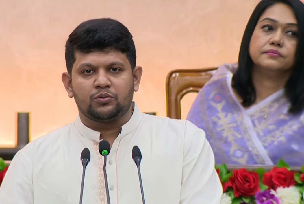 বিটিভি যেন রাজনৈতিক হাতিয়ার না হয়: তথ্য উপদেষ্টা