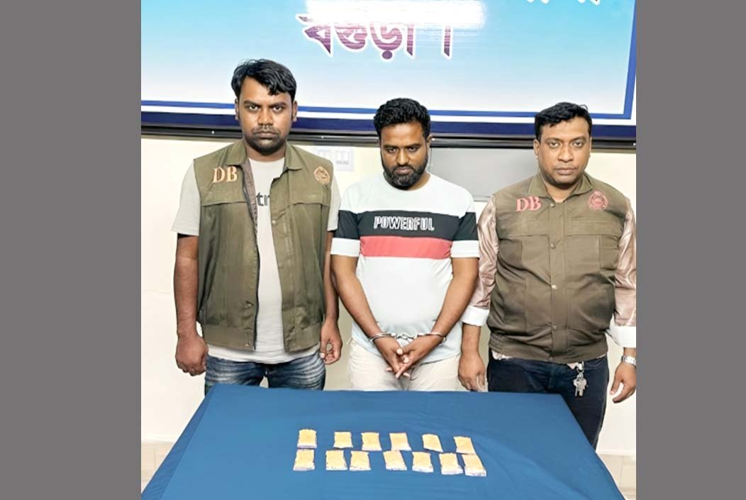 বগুড়ায় ২৭০০ পিস ইয়াবাসহ মাদক কারবারি গ্রেফতার