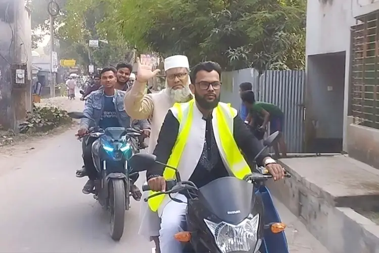 সীমাবাড়িতে জামায়াত নেতা দবিবুর রহমানের গণসংযোগ