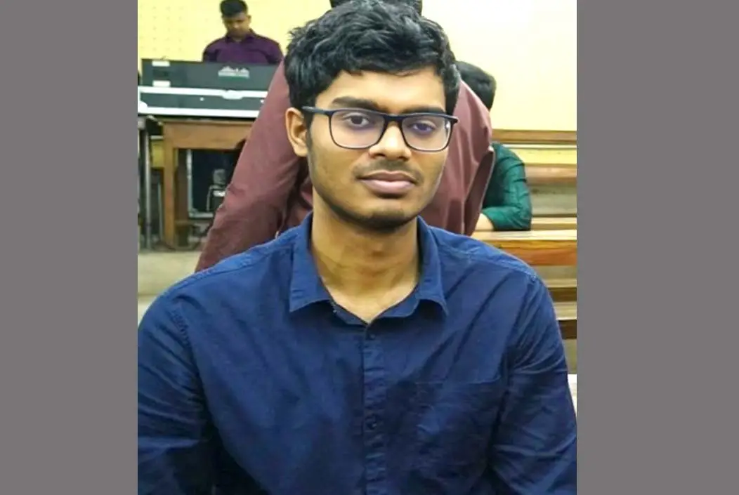মায়ের সঙ্গে বাজার করতে বের হয়ে আর ফিরলেন না রাফিউল