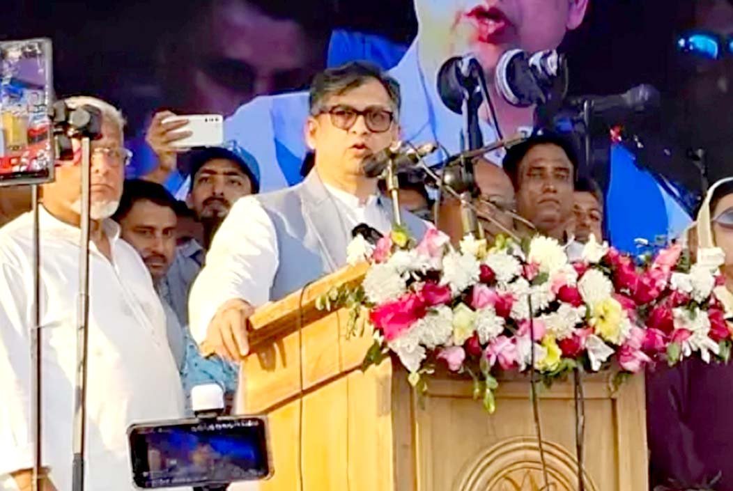 হাসিনা দেশের স্বাধীনতায় বিশ্বাস করেননি: সালাহউদ্দিন আহমেদ