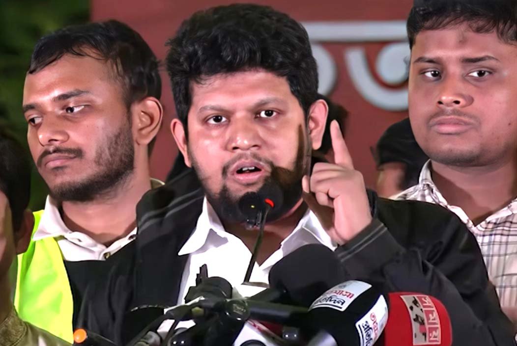 আমরা নিরাপদ না থাকলে শত্রুরাও নিরাপদ থাকবে না: সাবেক উপদেষ্টা মাহফুজ