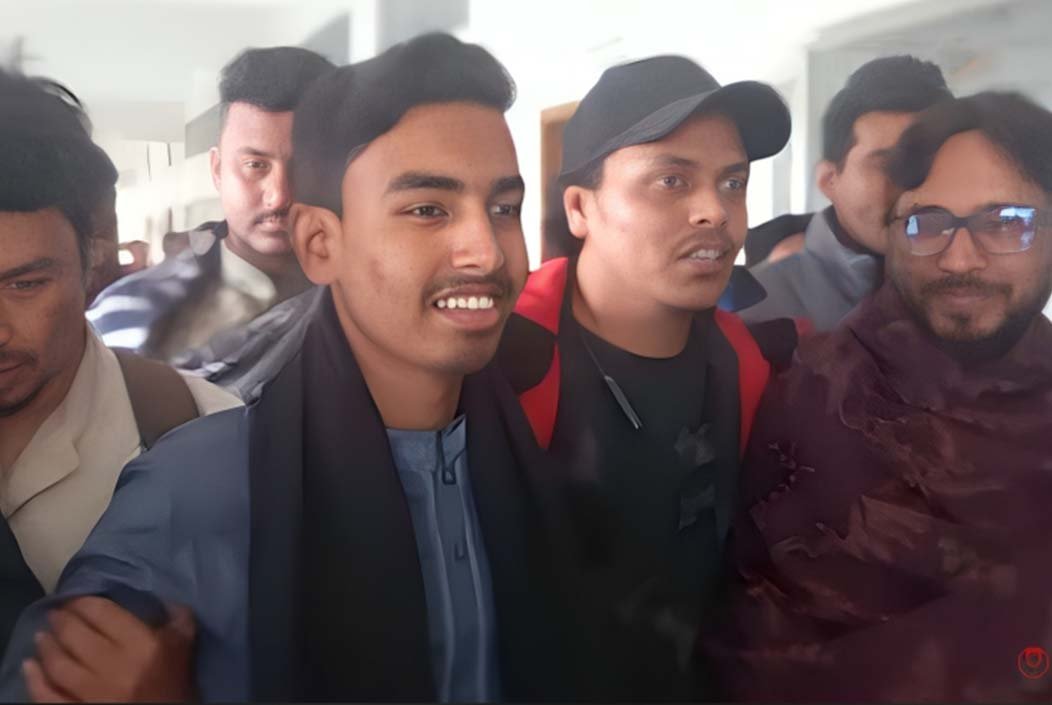 থানায় বসে ওসিকে হুমকি দেওয়া বৈষম্যবিরোধী নেতা মাহদীর জামিন