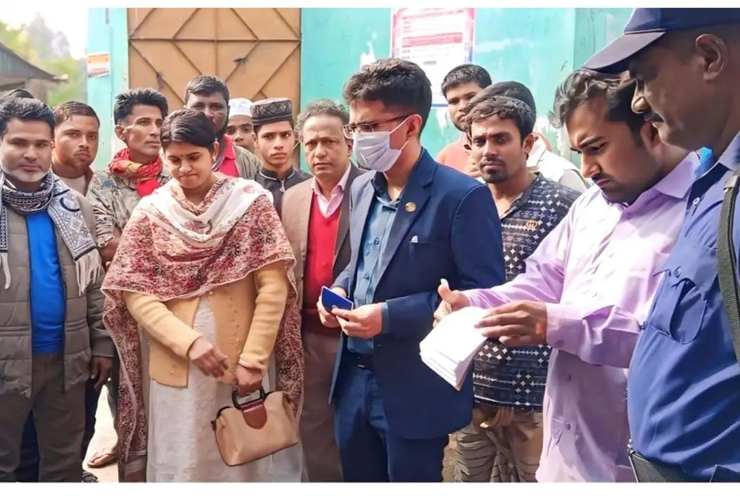 বগুড়ায় নিষিদ্ধ আফ্রিকান মাছ জব্দ, ব্যবসায়ীকে জরিমানা