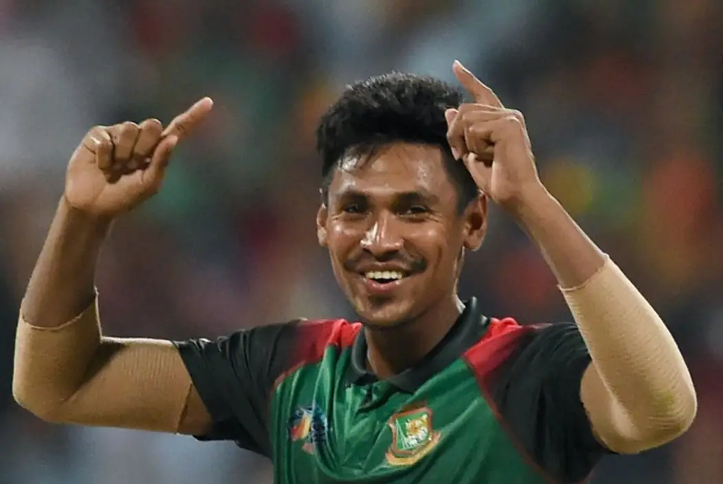 সেরা দশে একমাত্র বাংলাদেশি হিসেবে টিকে রইলেন মুস্তাফিজ