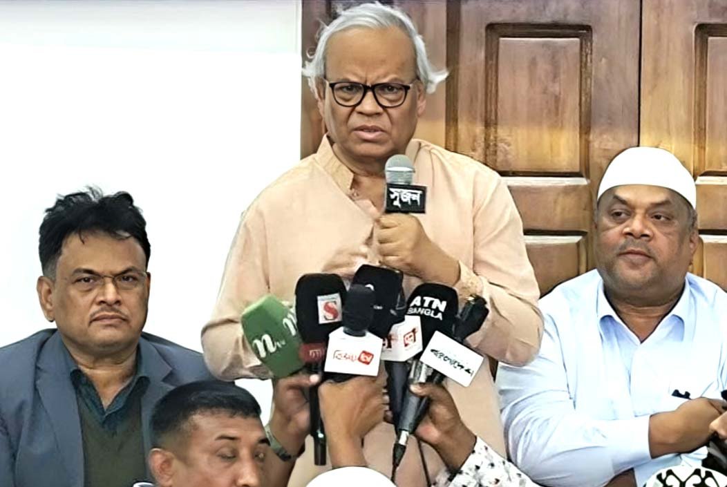 কদিন পর হয়তো বলবেন গোলাম আজমই স্বাধীনতার ঘোষক: জামায়াত আমিরকে রিজভী