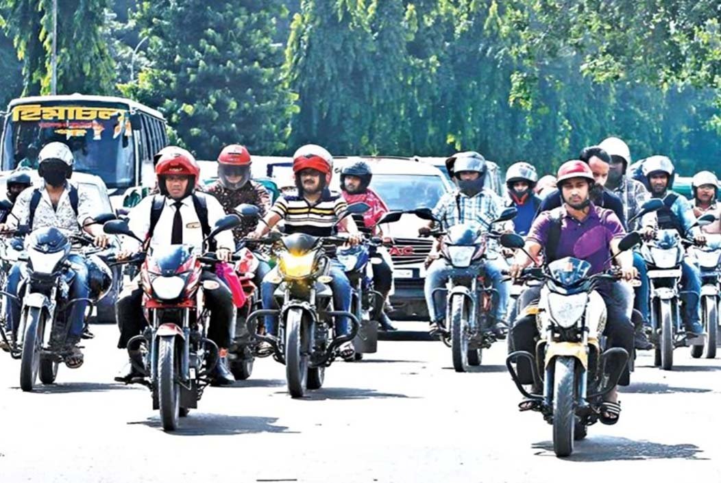 মঙ্গলবার রাত থেকে ৭২ ঘন্টা মোটরসাইকেল চলাচলে নিষেধাজ্ঞা