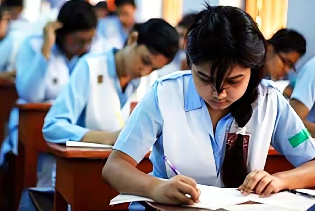 এইচএসসি পরীক্ষার সম্ভাব্য সময় জানা গেল
