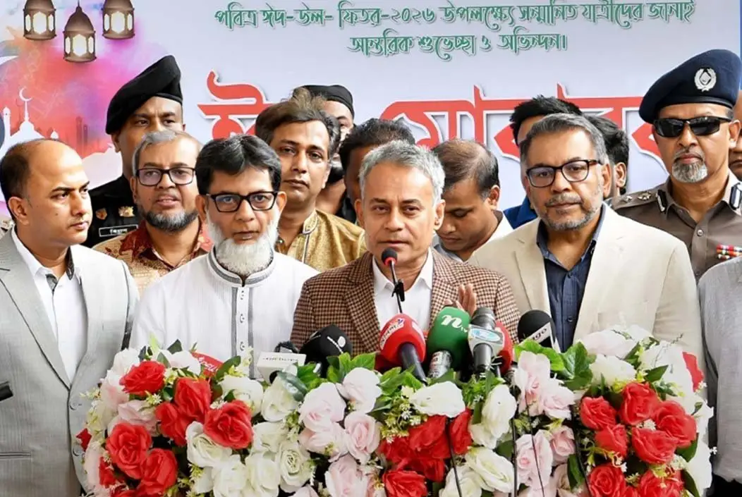ঈদযাত্রায় অনিয়ম দেখা দিলে সঙ্গে সঙ্গেই কঠোর ব্যবস্থা: সড়কমন্ত্রী