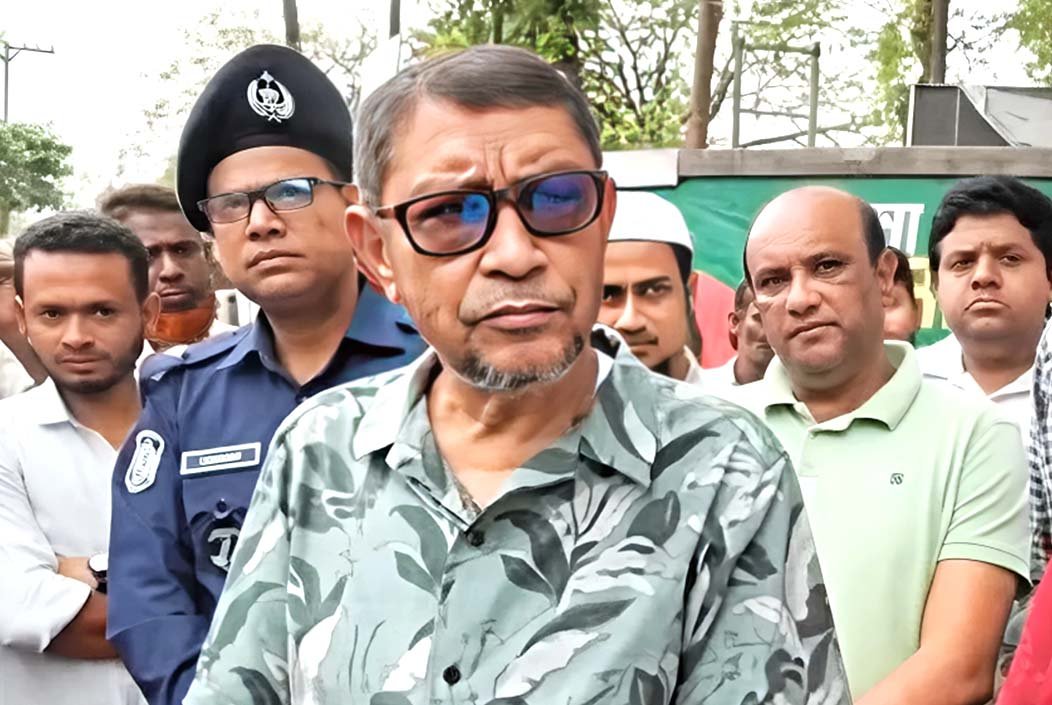 স্বাস্থ্যসেবা জনগণের দোরগোড়ায় পৌঁছে দিতে চাই: স্বাস্থ্যমন্ত্রী