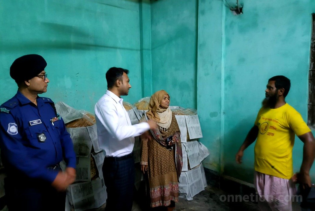কালির কাগজে সেমাই সংরক্ষণ: বগুড়ায় অভিযানে ভোক্তা অধিকারের অর্থদণ্ড
