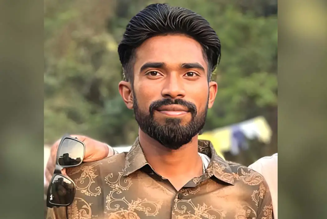 বগুড়ায় চক্ষু হাসপাতালের সামনে একাধিক মামলার আসামিকে ক...
