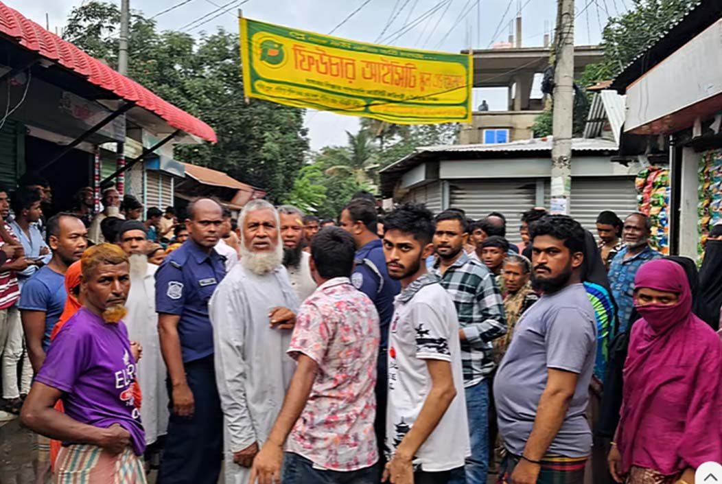 মসজিদের তালা খোলা ঘিরে তাবলিগের দুই পক্ষের সংঘর্ষ, আহত অন্তত ১০